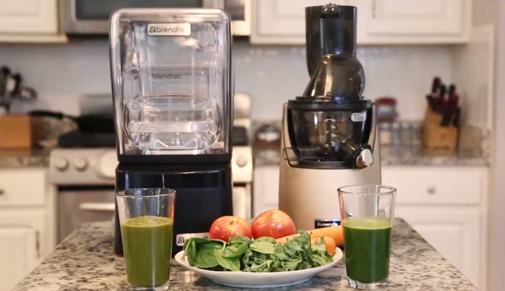 What Is The Difference Between A Juicer And A Blender